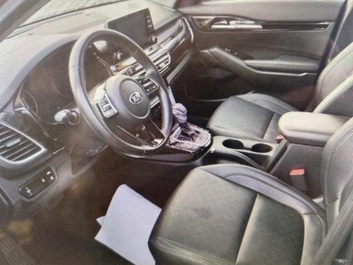 2021 Kia Seltos EX