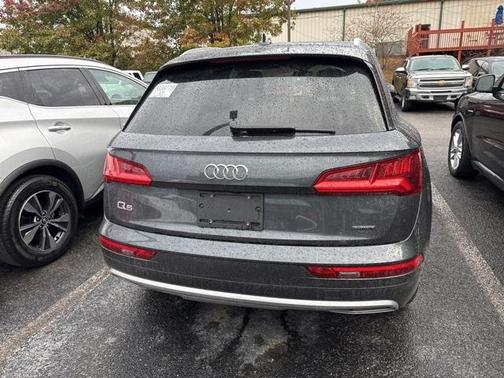 2020 Audi Q5 40 Premium Plus