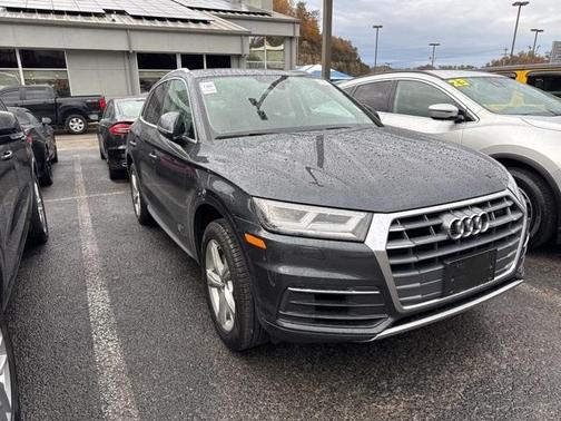 2020 Audi Q5 40 Premium Plus