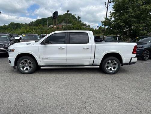 Bright White Clearcoat 2025 RAM 1500 Big Horn/Lone Star