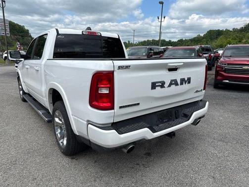 Bright White Clearcoat 2025 RAM 1500 Big Horn/Lone Star