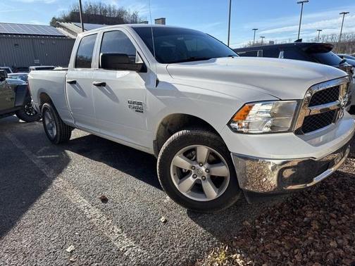 2024 RAM 1500 Classic SLT