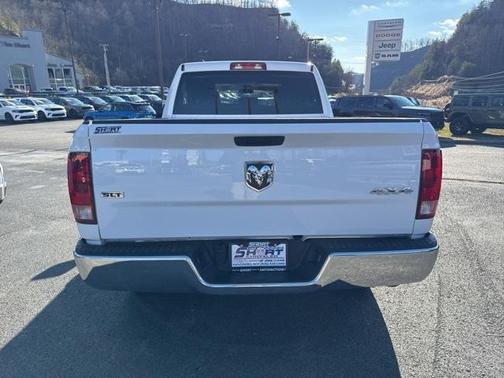 2024 RAM 1500 Classic SLT