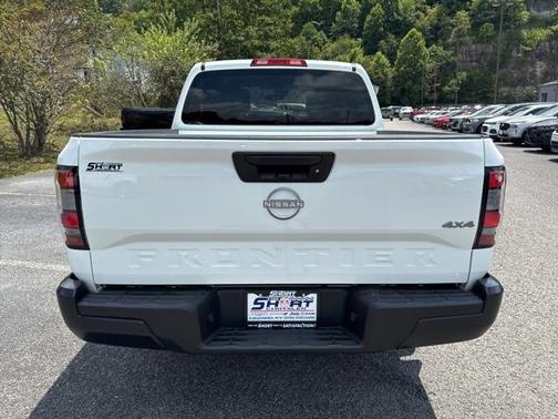 2024 Nissan Frontier S