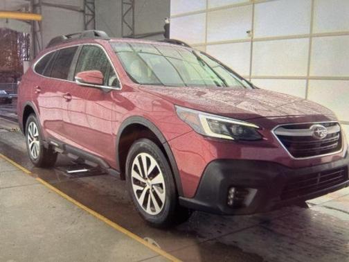 2022 Subaru Outback Premium
