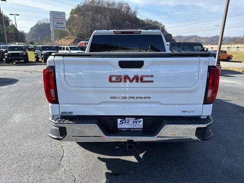 2022 GMC Sierra 1500 SLT