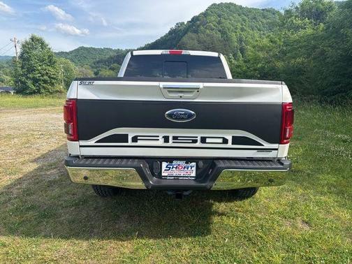 White Platinum Clearcoat Metallic 2016 Ford F-150 Lariat