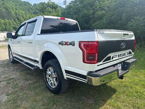 White Platinum Clearcoat Metallic 2016 Ford F-150 Lariat