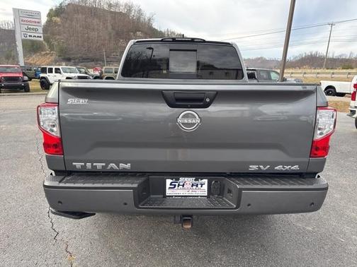 2024 Nissan Titan SV
