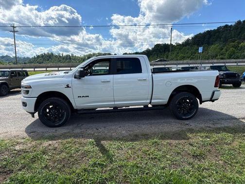 Bright White Clearcoat 2026 RAM 2500 Laramie