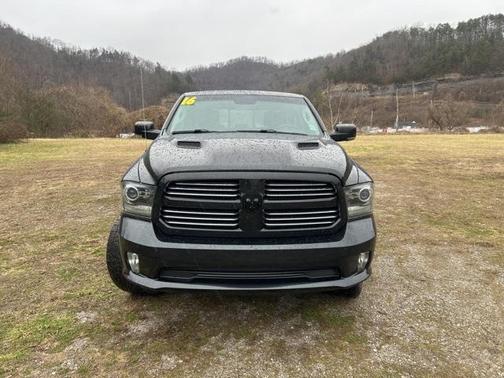 2016 RAM 1500 Sport