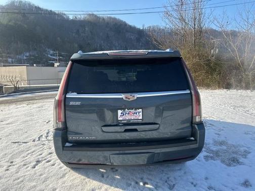 2020 Cadillac Escalade Luxury