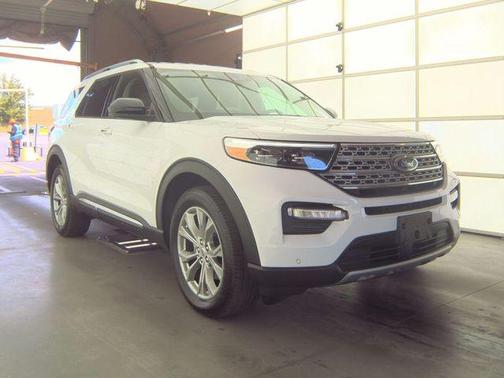 Oxford White 2023 Ford Explorer Limited