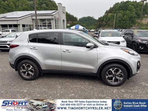 Sparkling Silver 2020 Kia Sportage LX