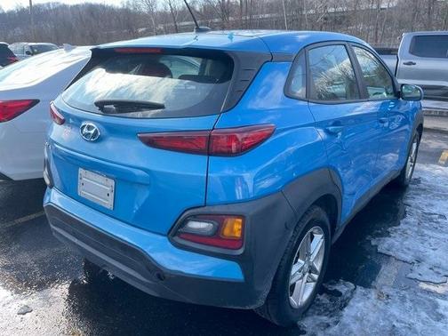 2021 Hyundai KONA SE