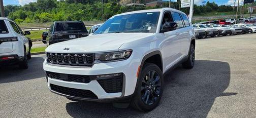 Bright White Clearcoat 2026 Jeep Grand Cherokee L Limited