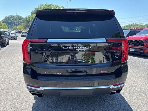 Onyx Black 2025 GMC Yukon Denali