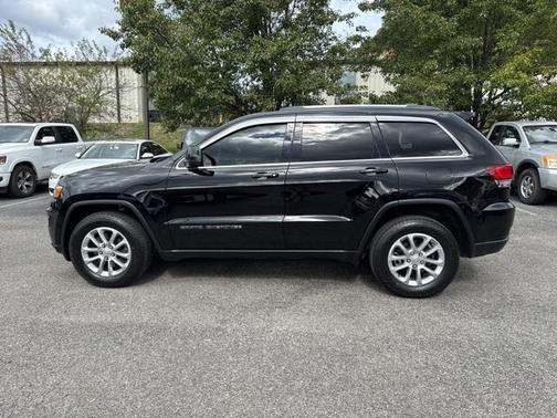 2021 Jeep Grand Cherokee Laredo E
