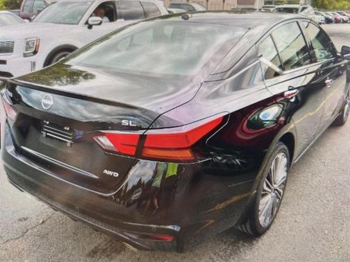 2025 Nissan Altima SL