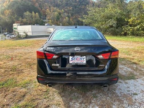 2025 Nissan Altima SL