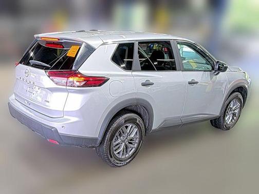 Brilliant Silver Metallic 2024 Nissan Rogue S