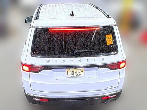 Bright White Clearcoat 2024 Jeep Wagoneer Series II