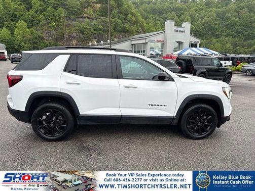 Summit White 2025 GMC Terrain Elevation