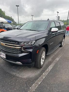 Dark Ash Metallic 2022 Chevrolet Suburban Premier