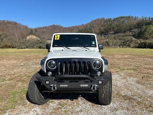 2017 Jeep Wrangler Sport