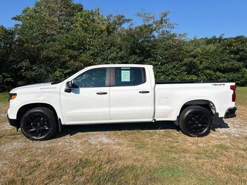 2023 Chevrolet Silverado 1500 WT
