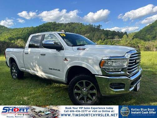 Bright White Clearcoat 2019 RAM 3500 Longhorn