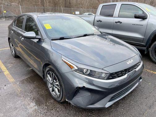 2022 Kia Forte LXS
