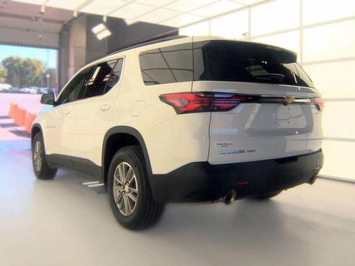 Summit White 2023 Chevrolet Traverse LT Leather