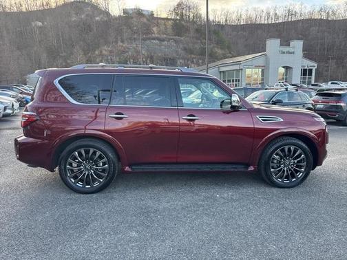 2024 Nissan Armada Platinum