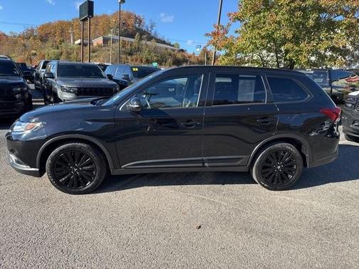 2020 Mitsubishi Outlander 