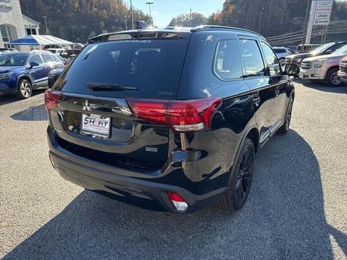 2020 Mitsubishi Outlander 