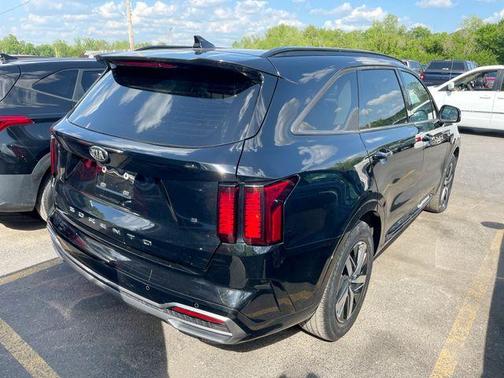 Ebony Black 2021 Kia Sorento S