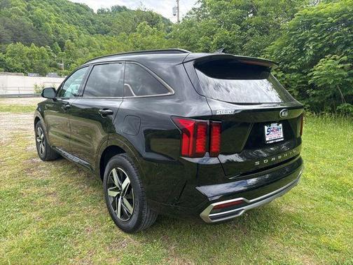 Ebony Black 2021 Kia Sorento S