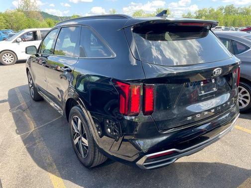 Ebony Black 2021 Kia Sorento S
