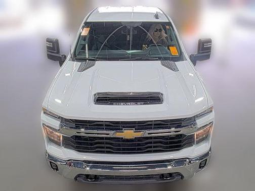 Summit White 2025 Chevrolet Silverado 2500 LT