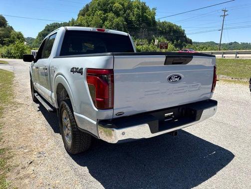 White Metallic 2025 Ford F-150 XLT