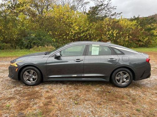 Gravity Gray 2023 Kia K5 LXS
