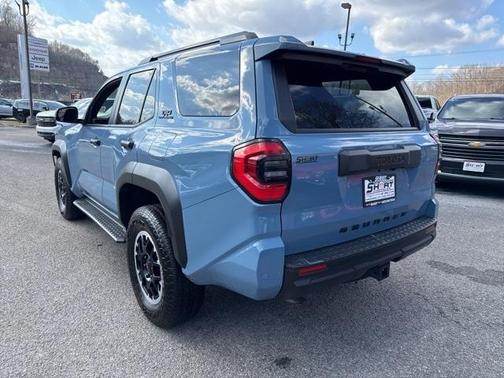 2025 Toyota 4Runner Sport