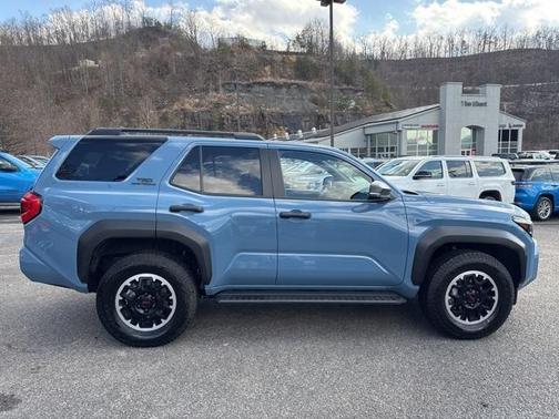 2025 Toyota 4Runner Sport
