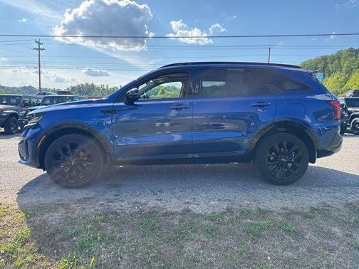 Sapphire Blue 2023 Kia Sorento SX