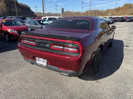 2020 Dodge Challenger SXT