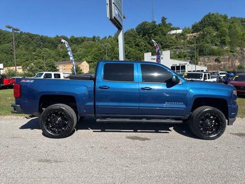 Deep Ocean Blue Metallic 2016 Chevrolet Silverado 1500 LT