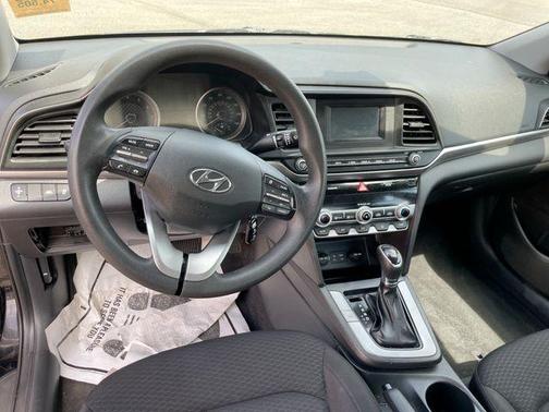 Phantom Black 2020 Hyundai ELANTRA SE