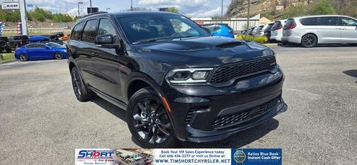 DB Black Crystal Clearcoat 2026 Dodge Durango GT