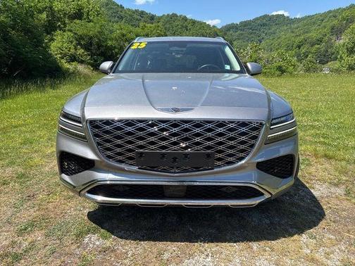 Savile Silver 2025 Genesis GV80 2.5T
